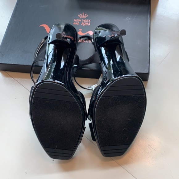 Stunning Black with Rhinestone Heels - Never Worn - Picture 2 of 3